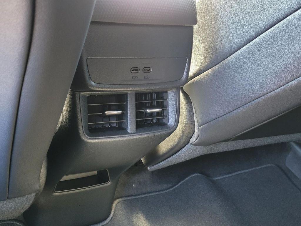 new 2026 Chevrolet Equinox car, priced at $32,895