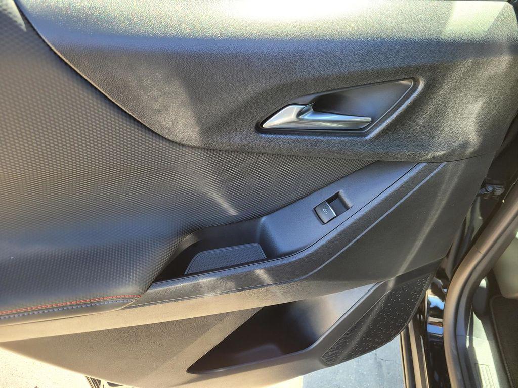 new 2026 Chevrolet Equinox car, priced at $32,895