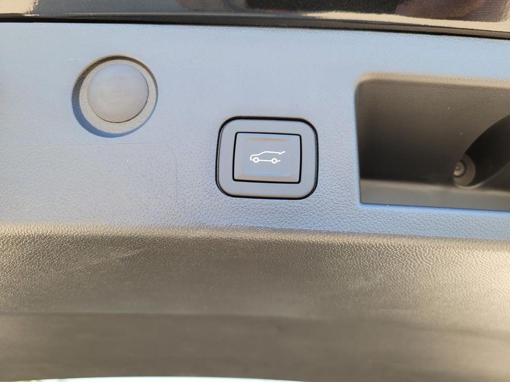 new 2026 Chevrolet Equinox car, priced at $31,390