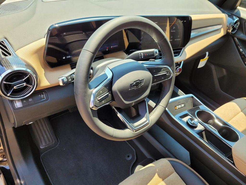 new 2026 Chevrolet Equinox car, priced at $31,390