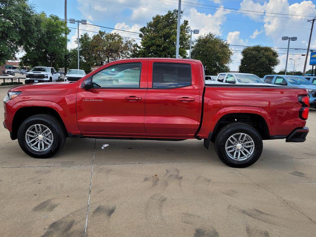 new 2025 Chevrolet Colorado car, priced at $40,560