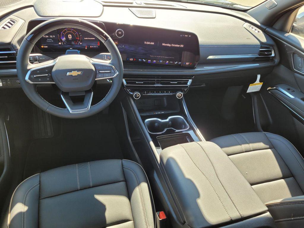 new 2026 Chevrolet Traverse car, priced at $54,460