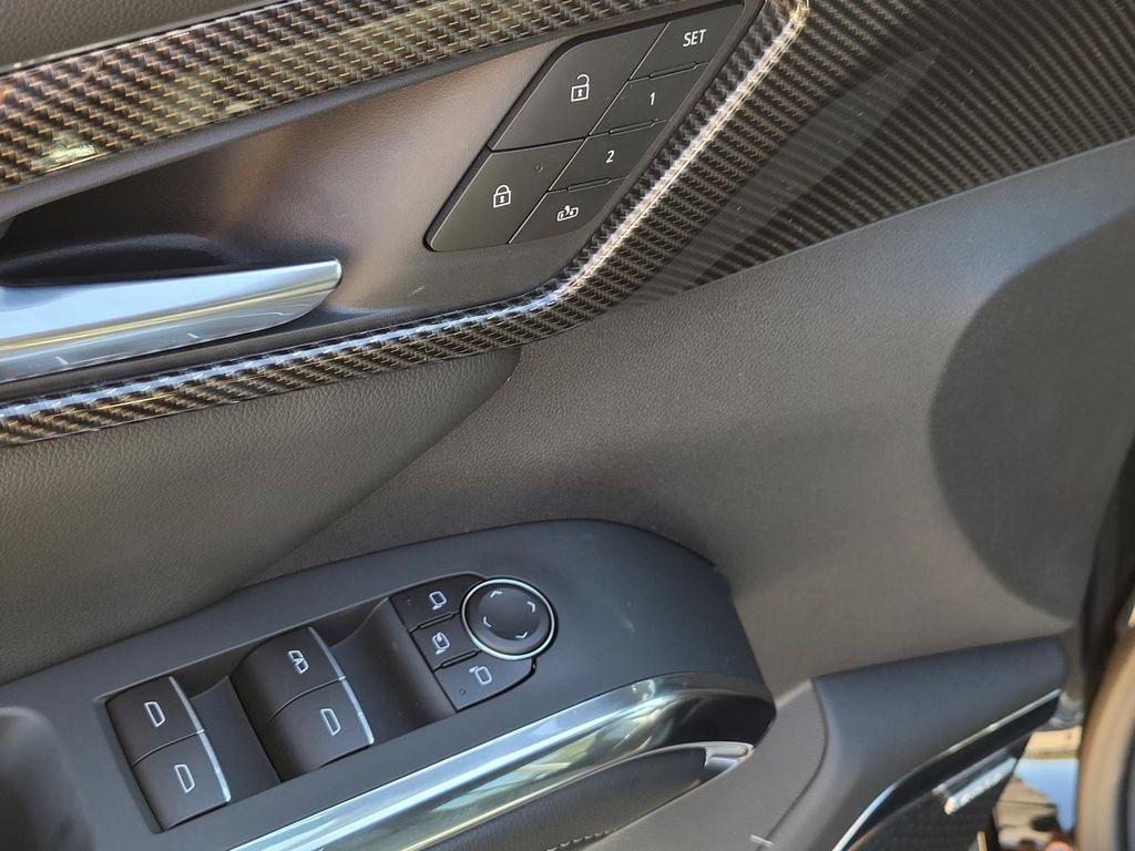 new 2026 Chevrolet Traverse car, priced at $54,460