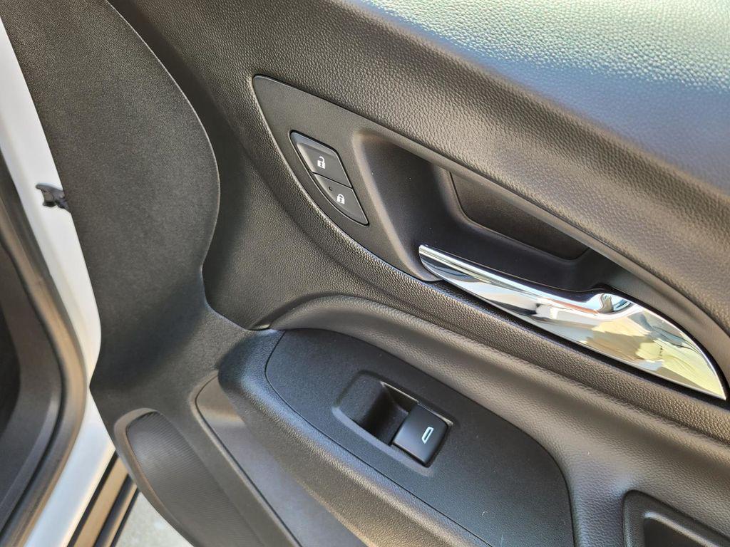 used 2024 Chevrolet Equinox car, priced at $19,998