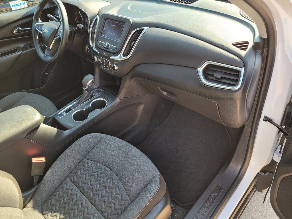 used 2024 Chevrolet Equinox car, priced at $19,998