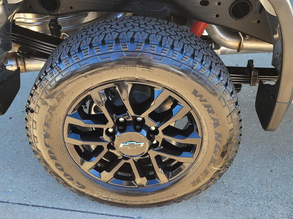 new 2026 Chevrolet Silverado 2500 car, priced at $69,390