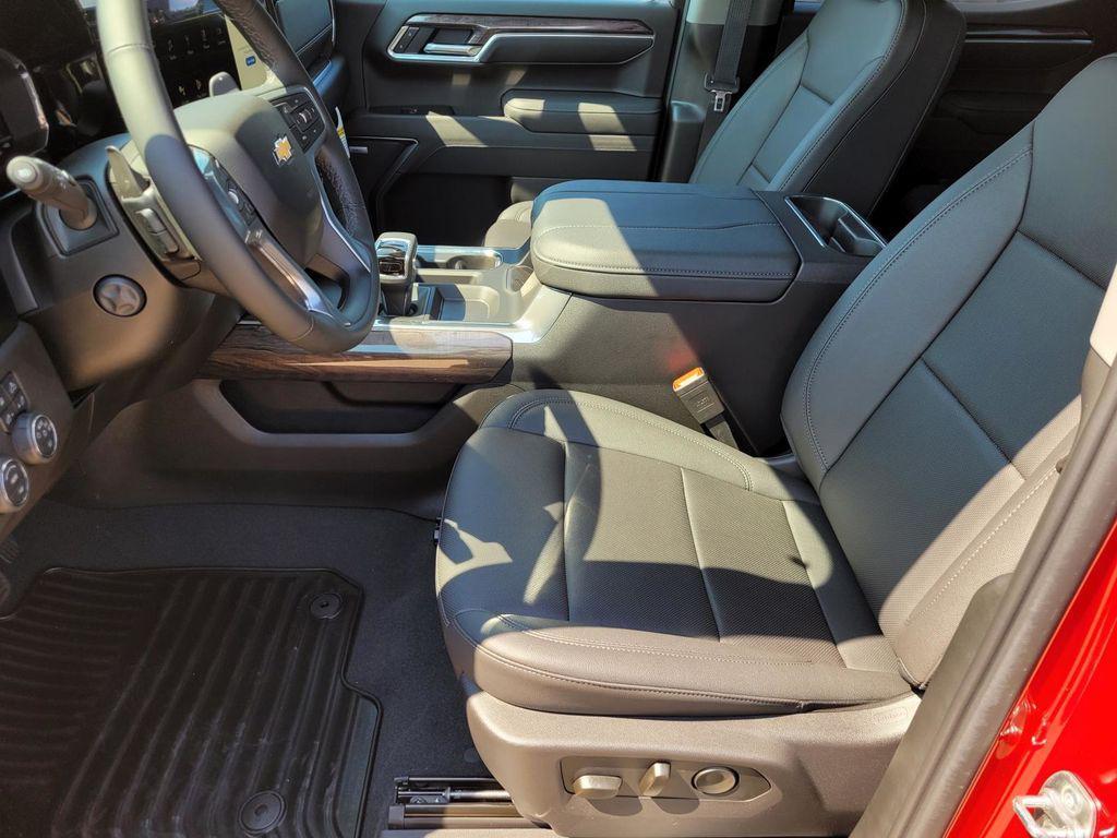 new 2025 Chevrolet Silverado 1500 car, priced at $48,190