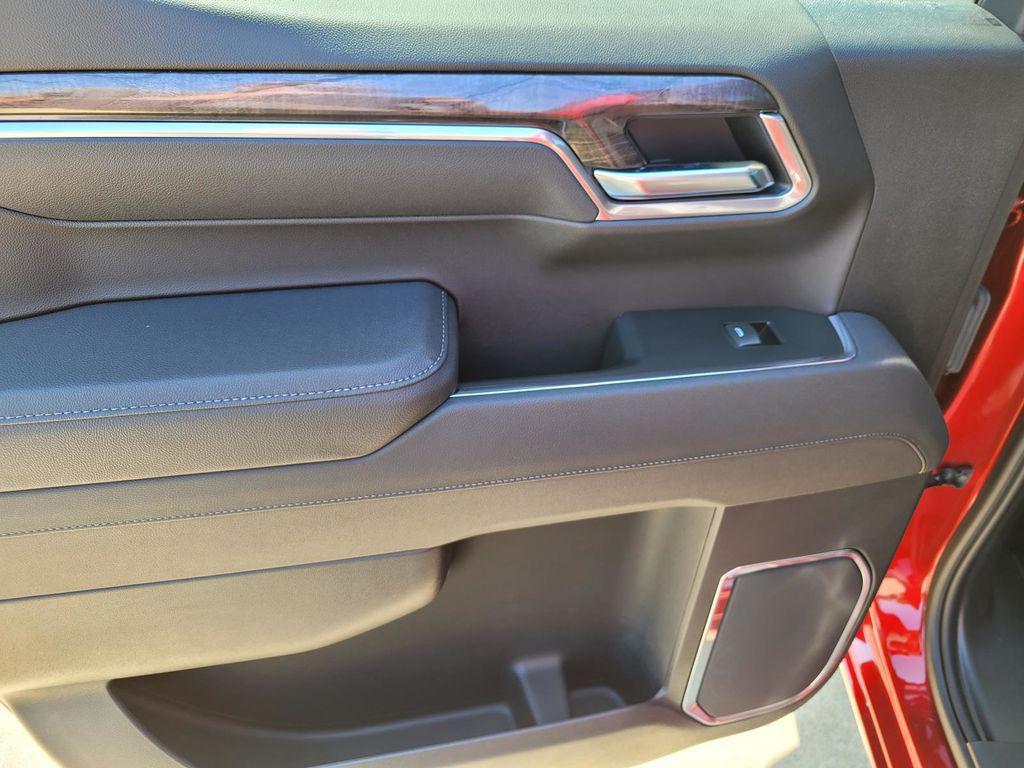 new 2025 Chevrolet Silverado 1500 car, priced at $48,190