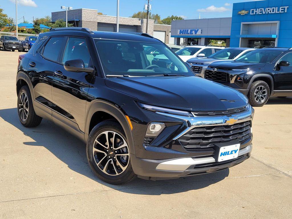 new 2026 Chevrolet TrailBlazer car, priced at $23,680