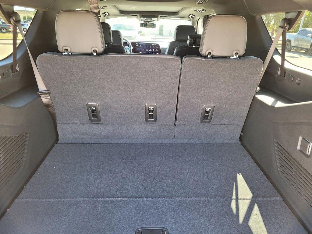 new 2026 Chevrolet Suburban car, priced at $78,454