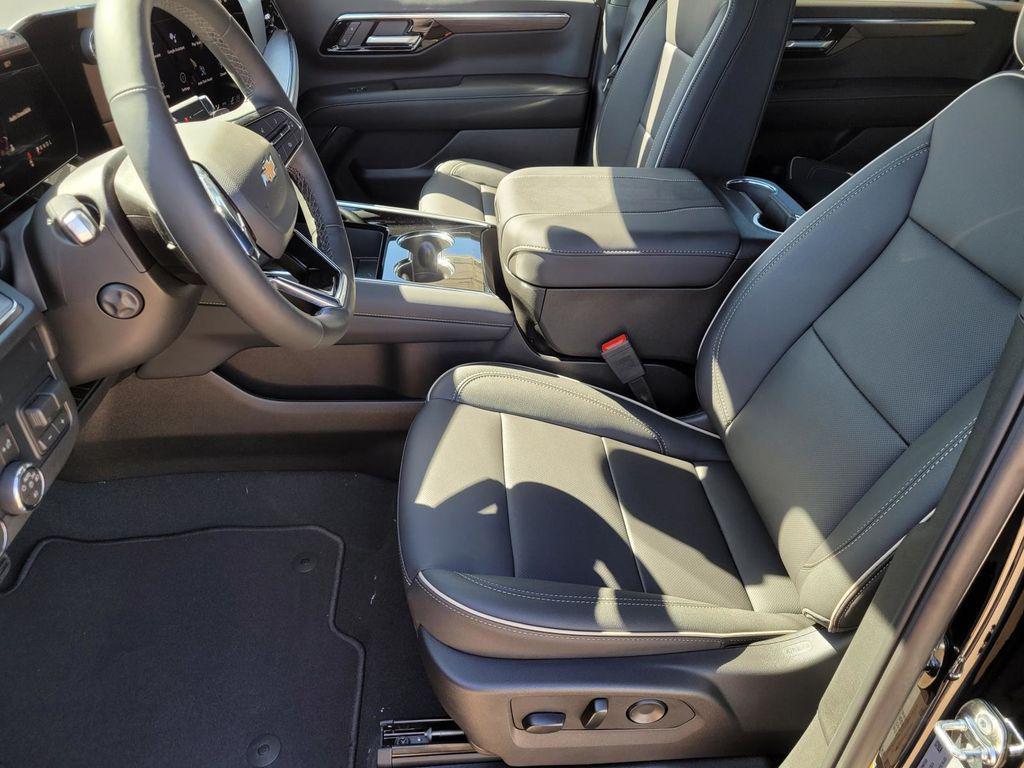 new 2026 Chevrolet Suburban car, priced at $78,454