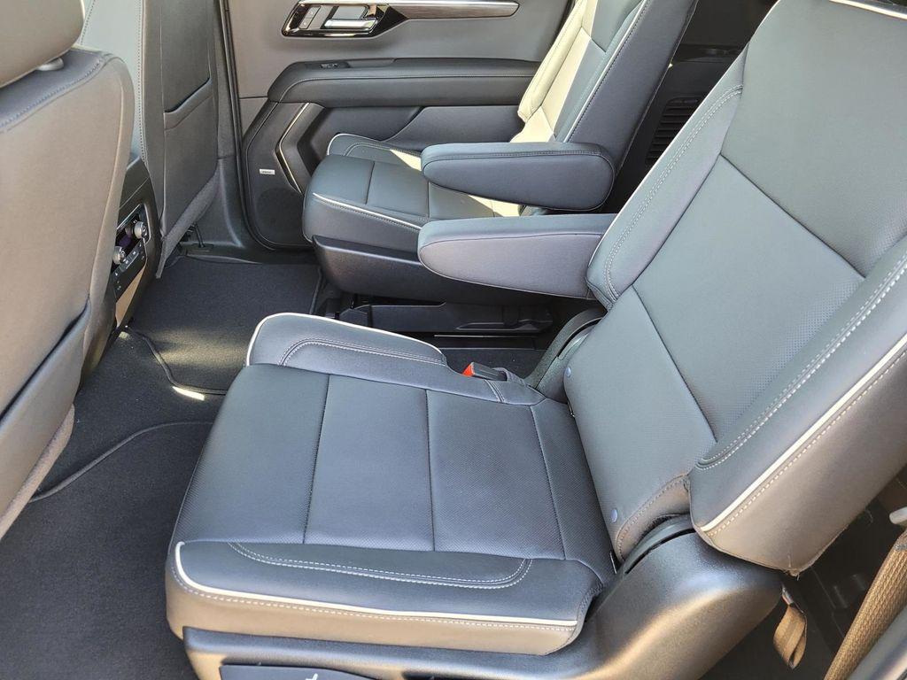 new 2026 Chevrolet Suburban car, priced at $78,454