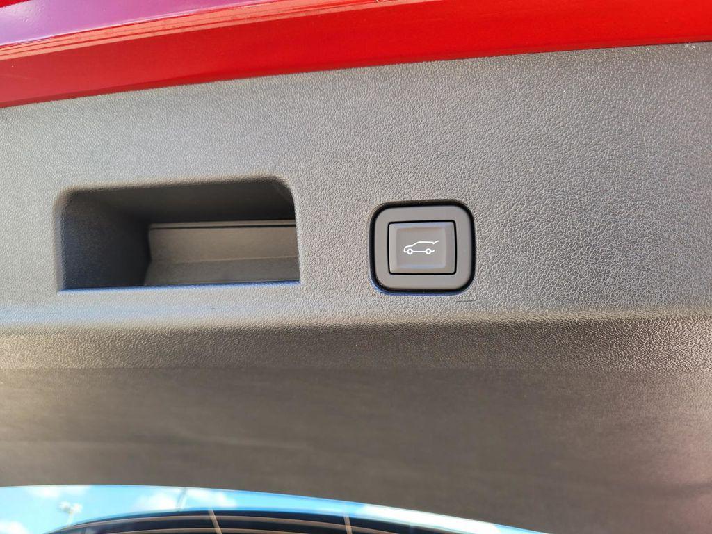 new 2026 Chevrolet Traverse car, priced at $54,911