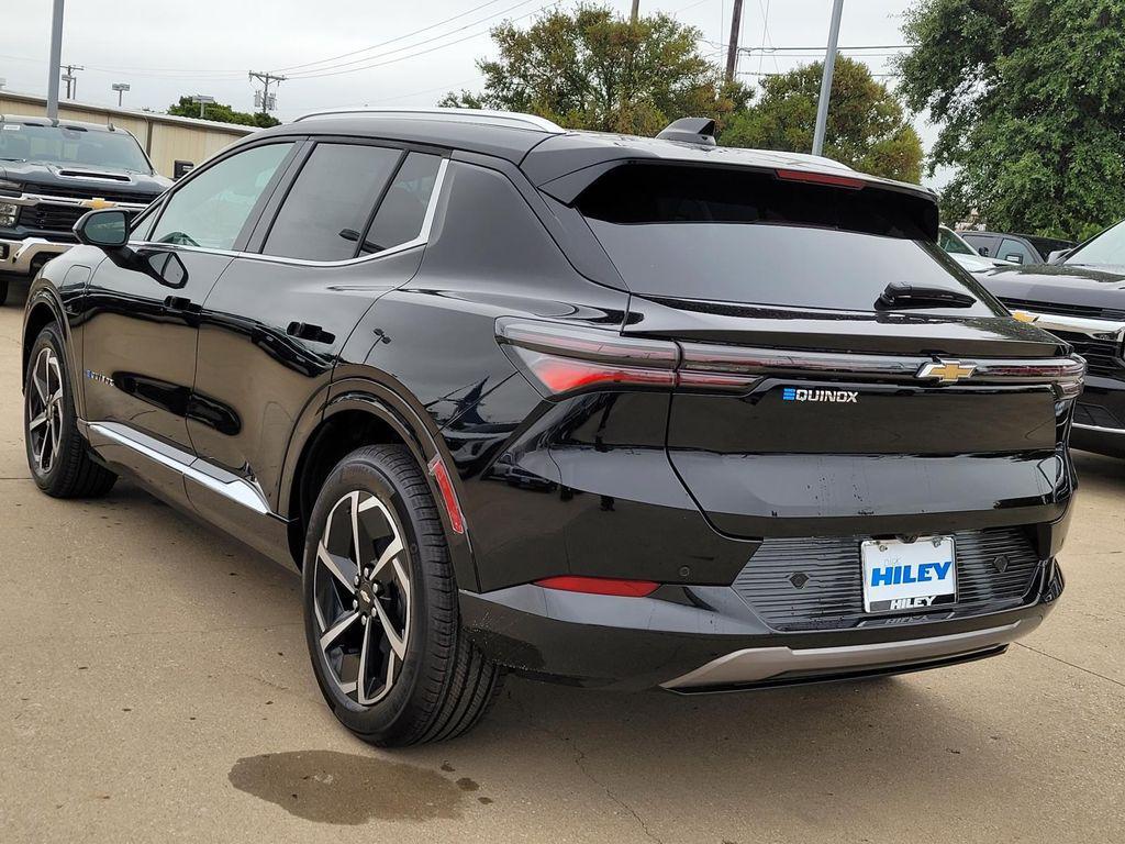 new 2025 Chevrolet Equinox EV car, priced at $34,795