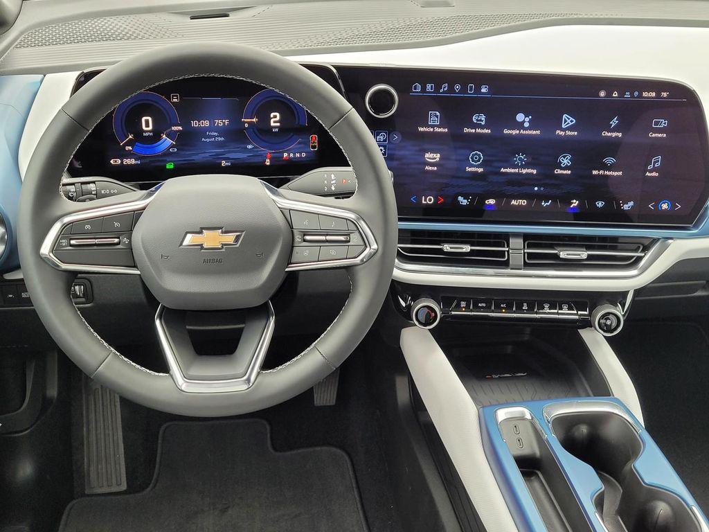 new 2025 Chevrolet Equinox EV car, priced at $34,795