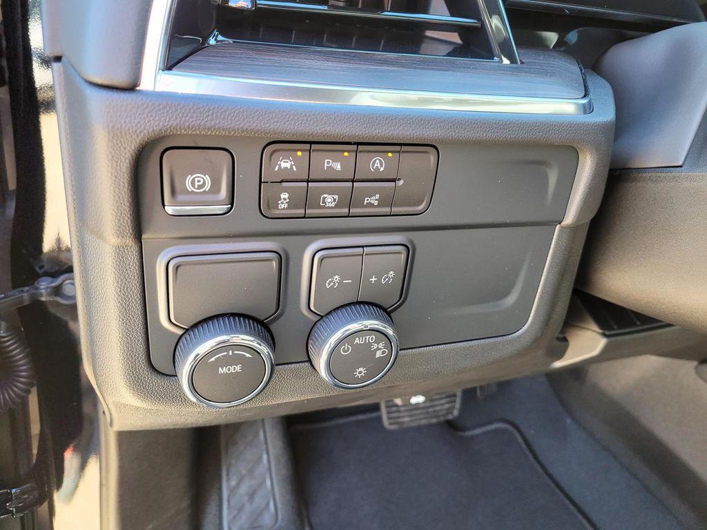 new 2026 Chevrolet Suburban car, priced at $65,729