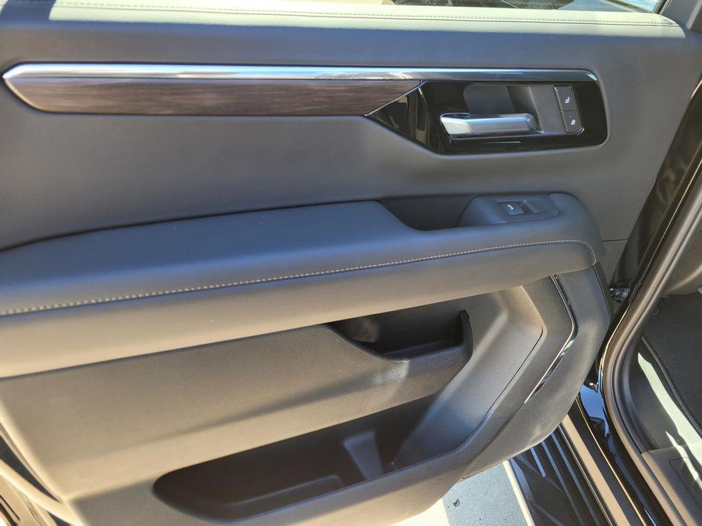 new 2026 Chevrolet Suburban car, priced at $65,729