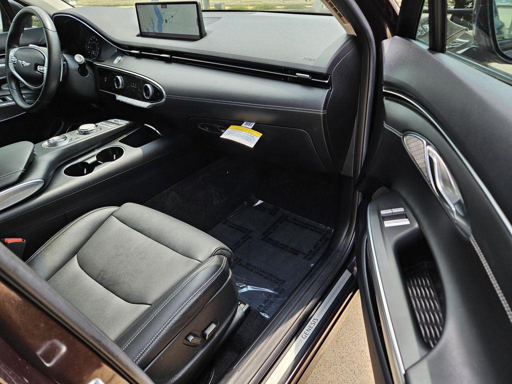 used 2022 Genesis GV70 car, priced at $28,895
