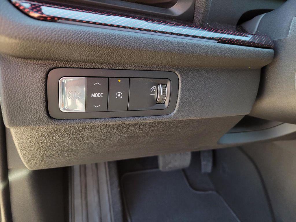 new 2026 Chevrolet Traverse car, priced at $54,746