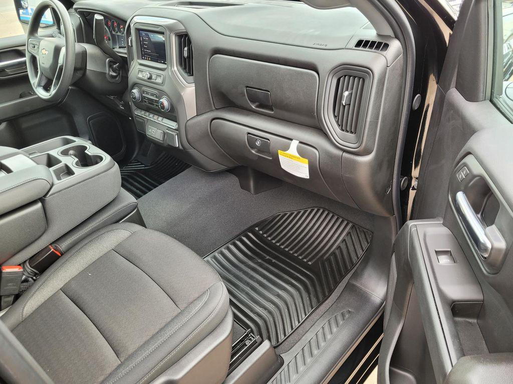 new 2025 Chevrolet Silverado 1500 car, priced at $34,295