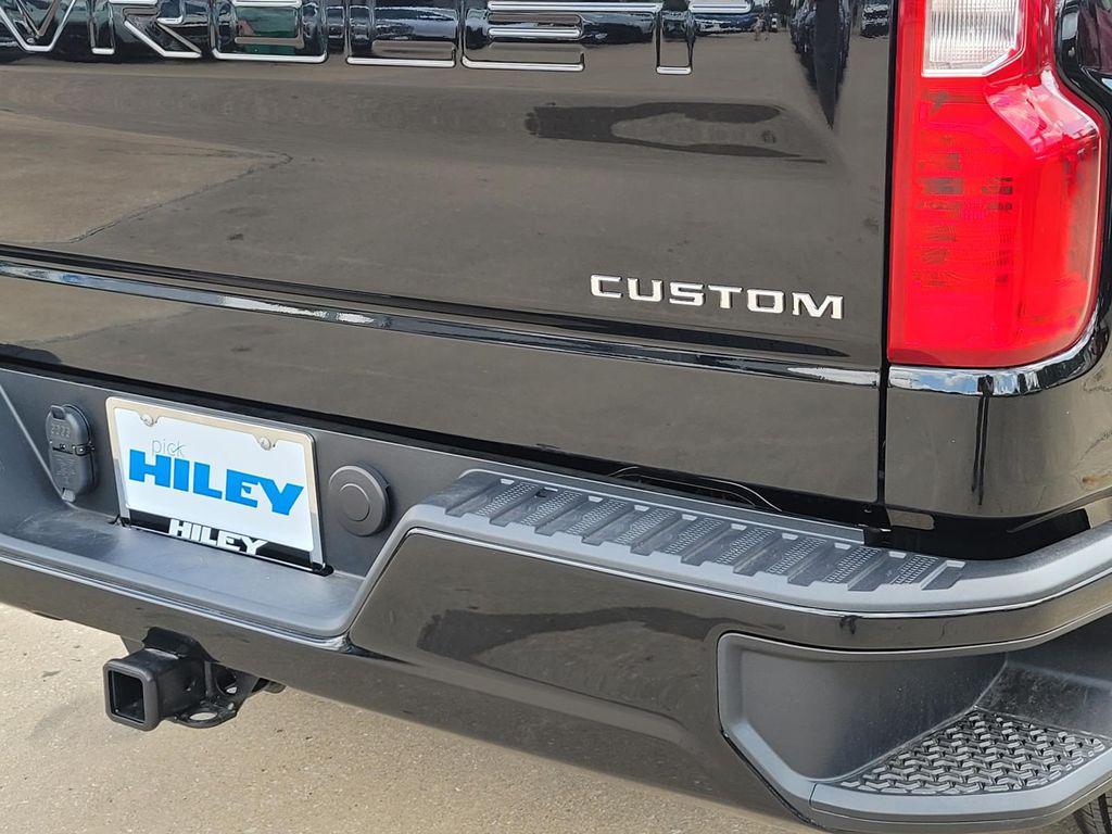 new 2025 Chevrolet Silverado 1500 car, priced at $34,295