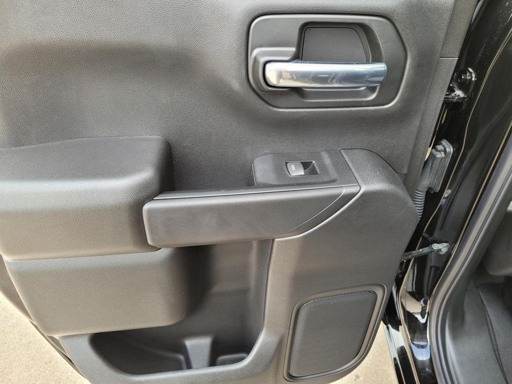new 2025 Chevrolet Silverado 1500 car, priced at $34,295