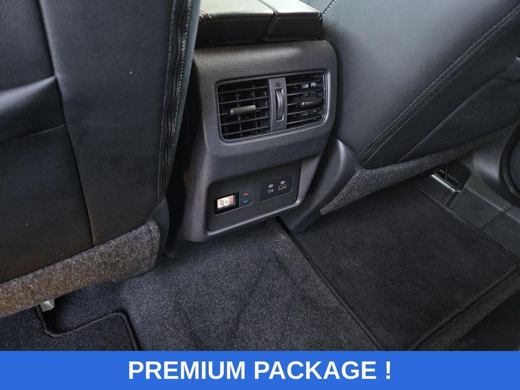 used 2022 Nissan Rogue car, priced at $19,998