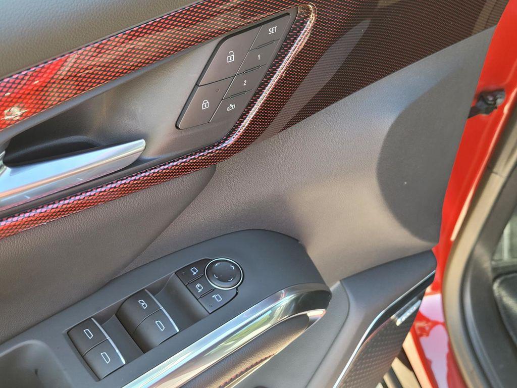 new 2026 Chevrolet Traverse car, priced at $55,196