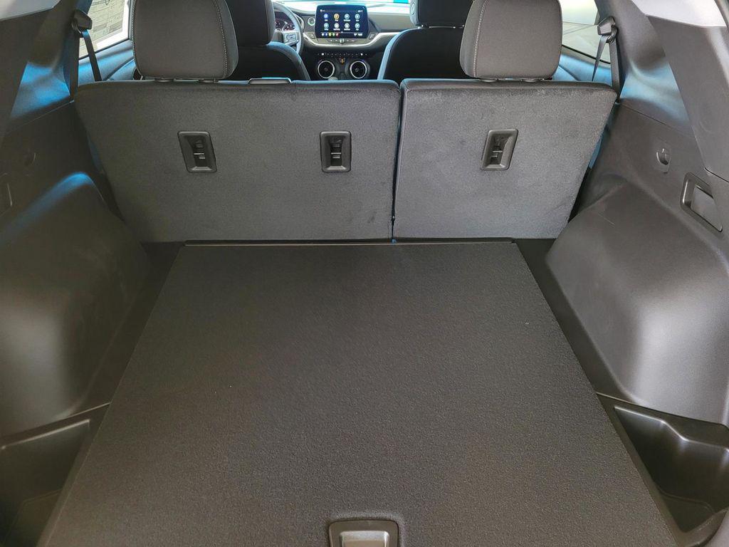 new 2025 Chevrolet Blazer car, priced at $34,095