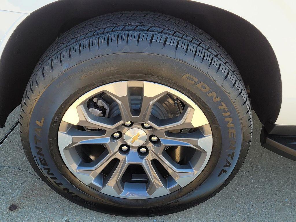 new 2026 Chevrolet Suburban car, priced at $63,572