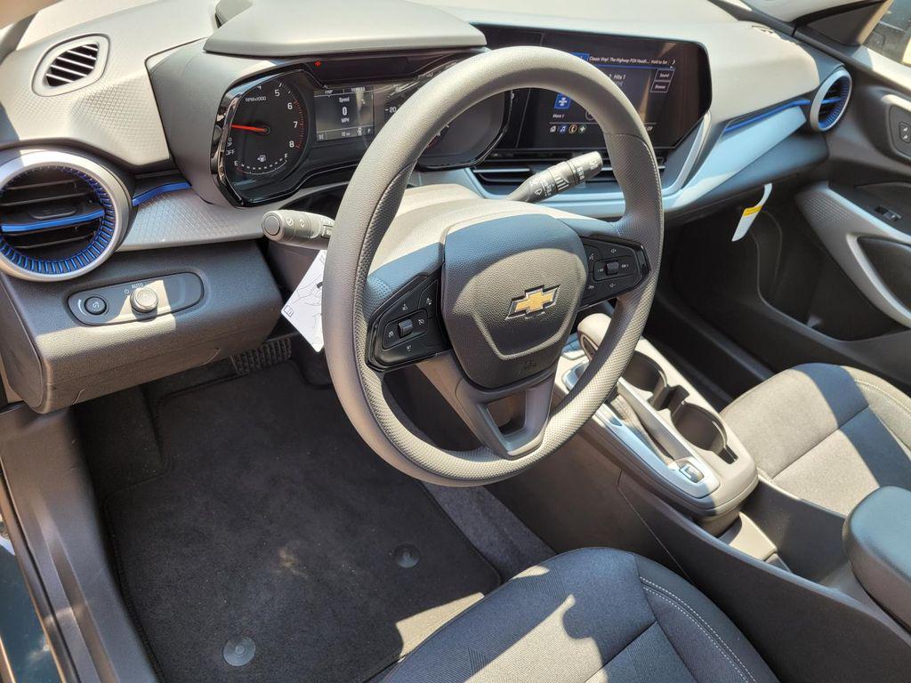 new 2025 Chevrolet Trax car, priced at $20,390