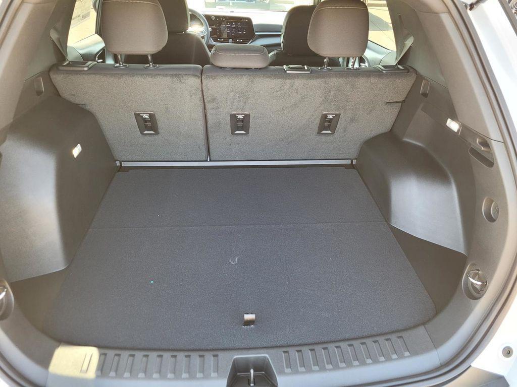 new 2026 Chevrolet Equinox car, priced at $26,495