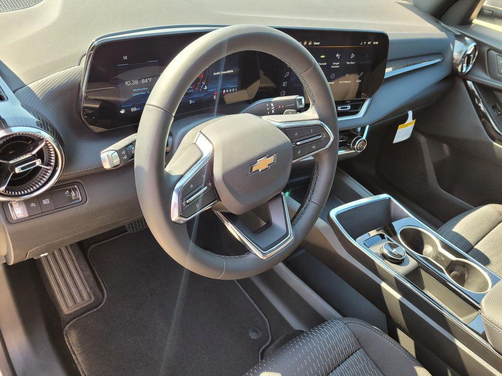 new 2026 Chevrolet Equinox car, priced at $26,495
