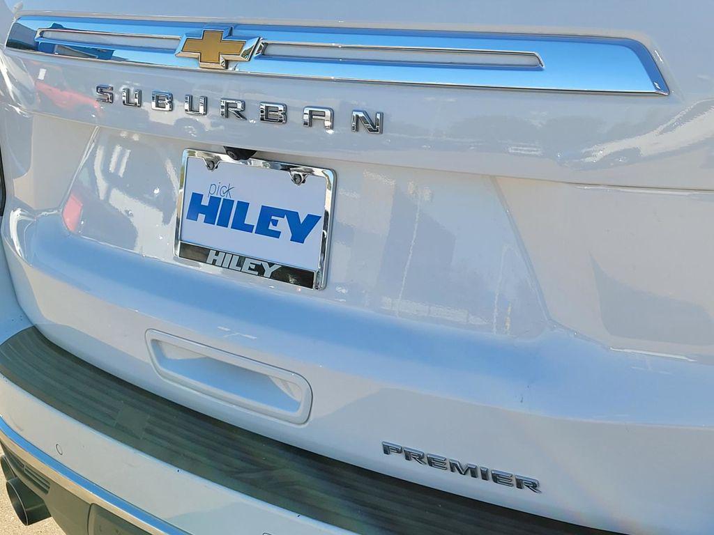 used 2023 Chevrolet Suburban car, priced at $39,992