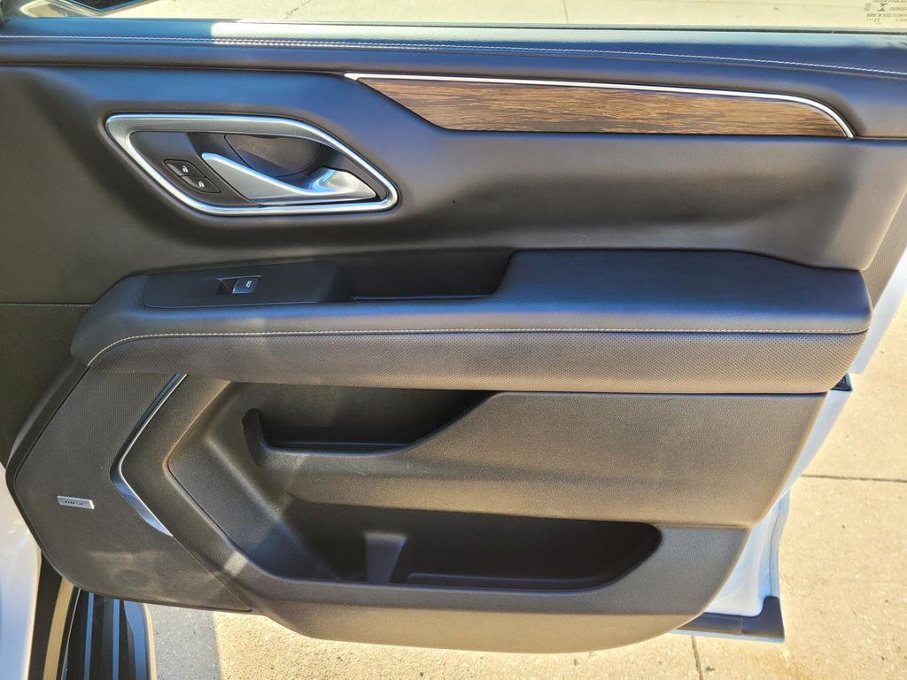 used 2023 Chevrolet Suburban car, priced at $39,992