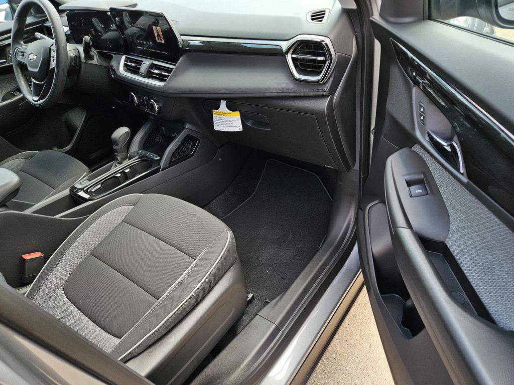 new 2026 Chevrolet TrailBlazer car, priced at $22,375