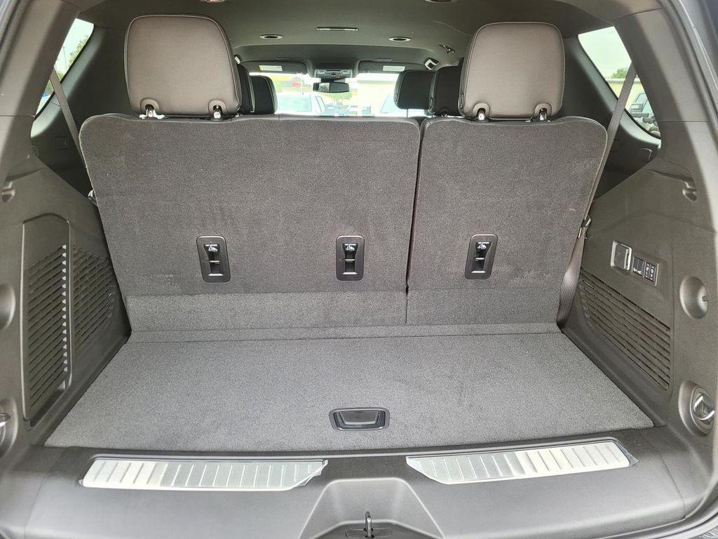 new 2025 Chevrolet Tahoe car, priced at $70,820