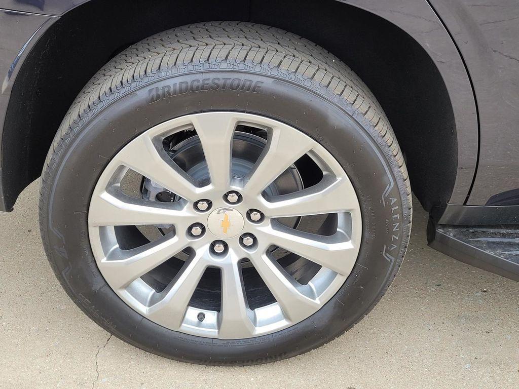 new 2025 Chevrolet Tahoe car, priced at $70,820