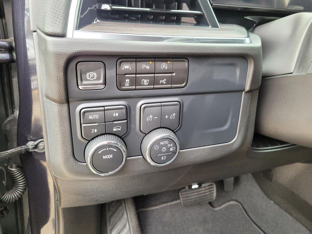 new 2025 Chevrolet Tahoe car, priced at $70,820