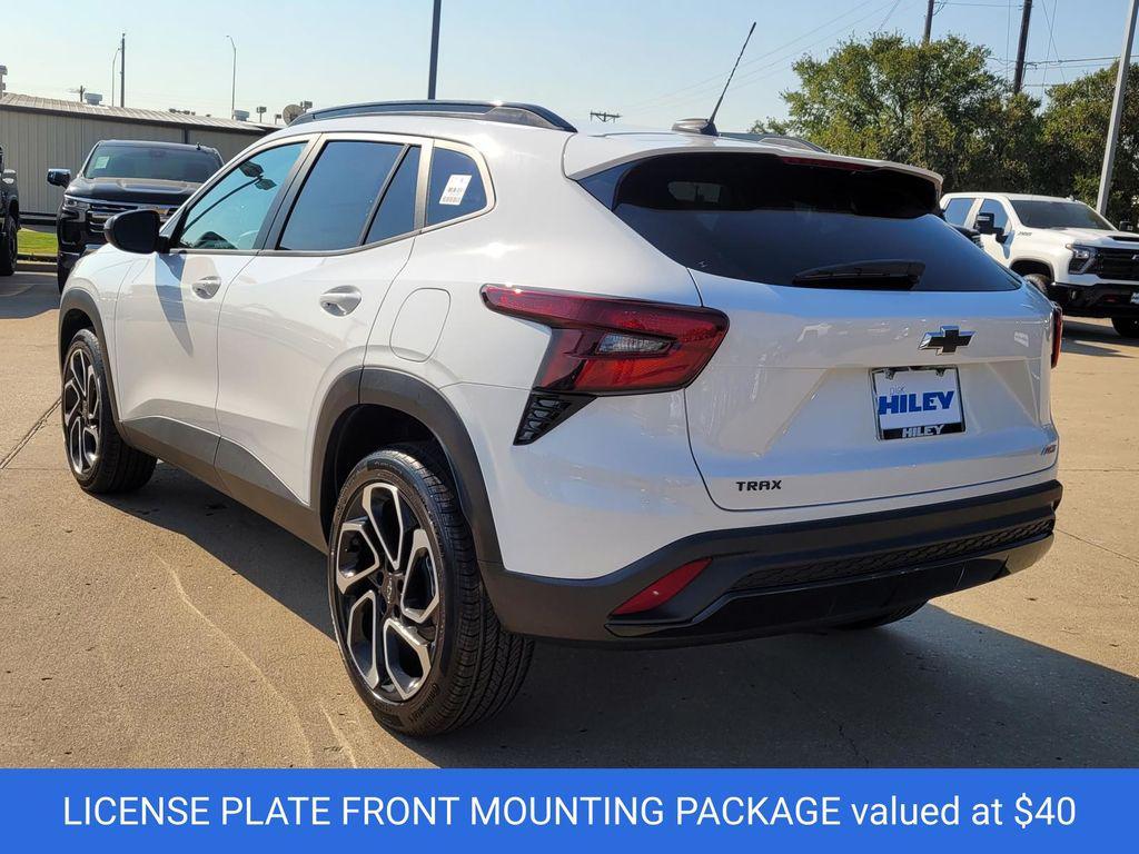 new 2025 Chevrolet Trax car, priced at $22,395