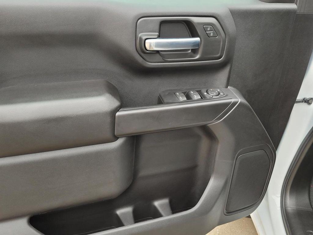 new 2025 Chevrolet Silverado 1500 car, priced at $44,445