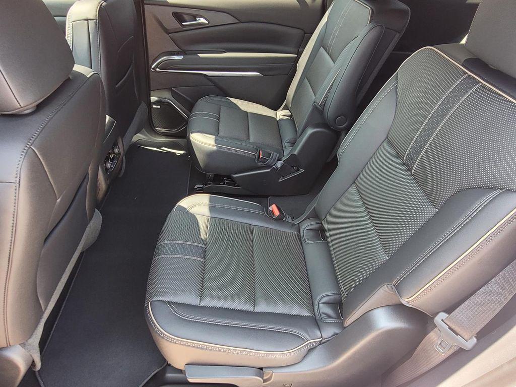 new 2026 Chevrolet Traverse car, priced at $58,171