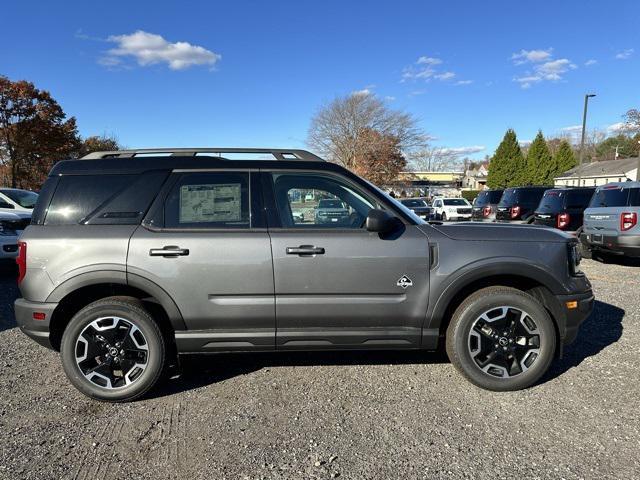 new 2024 Ford Bronco Sport car, priced at $37,920