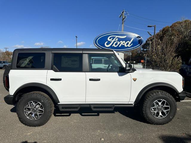 new 2024 Ford Bronco car, priced at $61,747