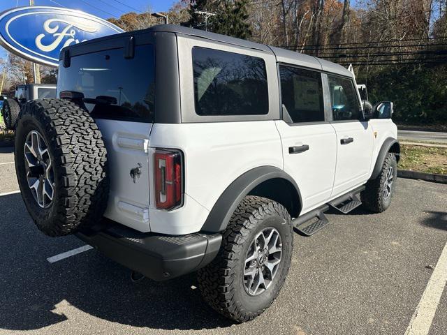 new 2024 Ford Bronco car, priced at $61,747