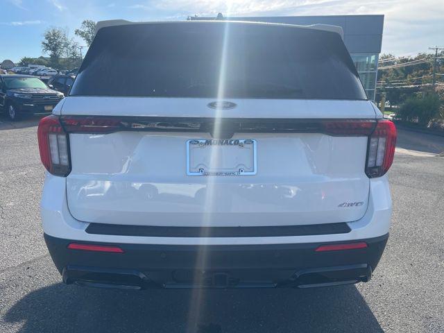 new 2025 Ford Explorer car, priced at $51,543