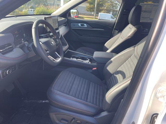 new 2025 Ford Explorer car, priced at $51,543