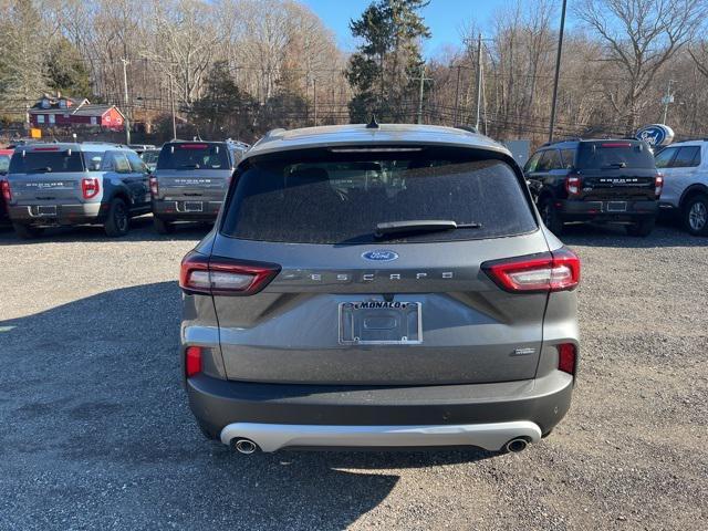 new 2025 Ford Escape car, priced at $37,500