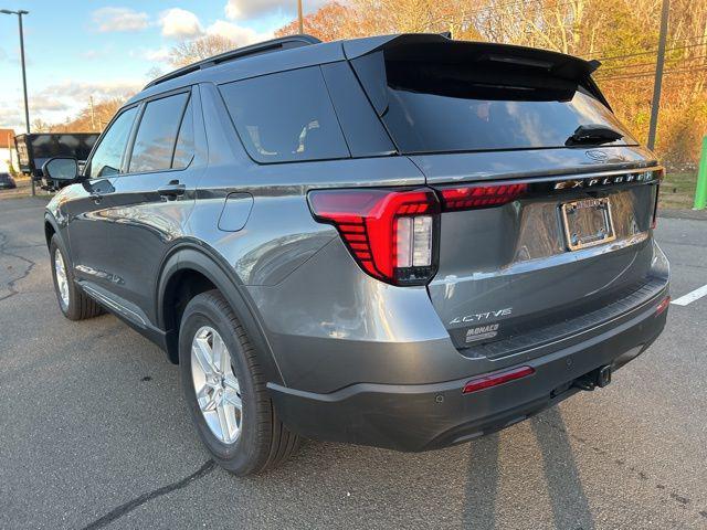 new 2025 Ford Explorer car, priced at $42,845