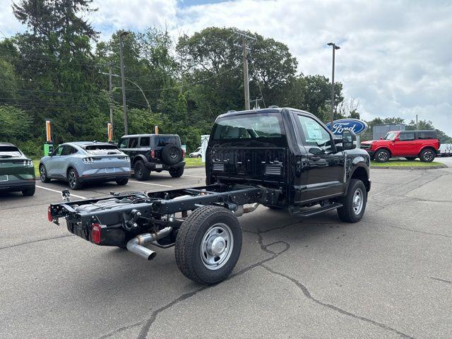 new 2025 Ford F-350 car, priced at $56,152